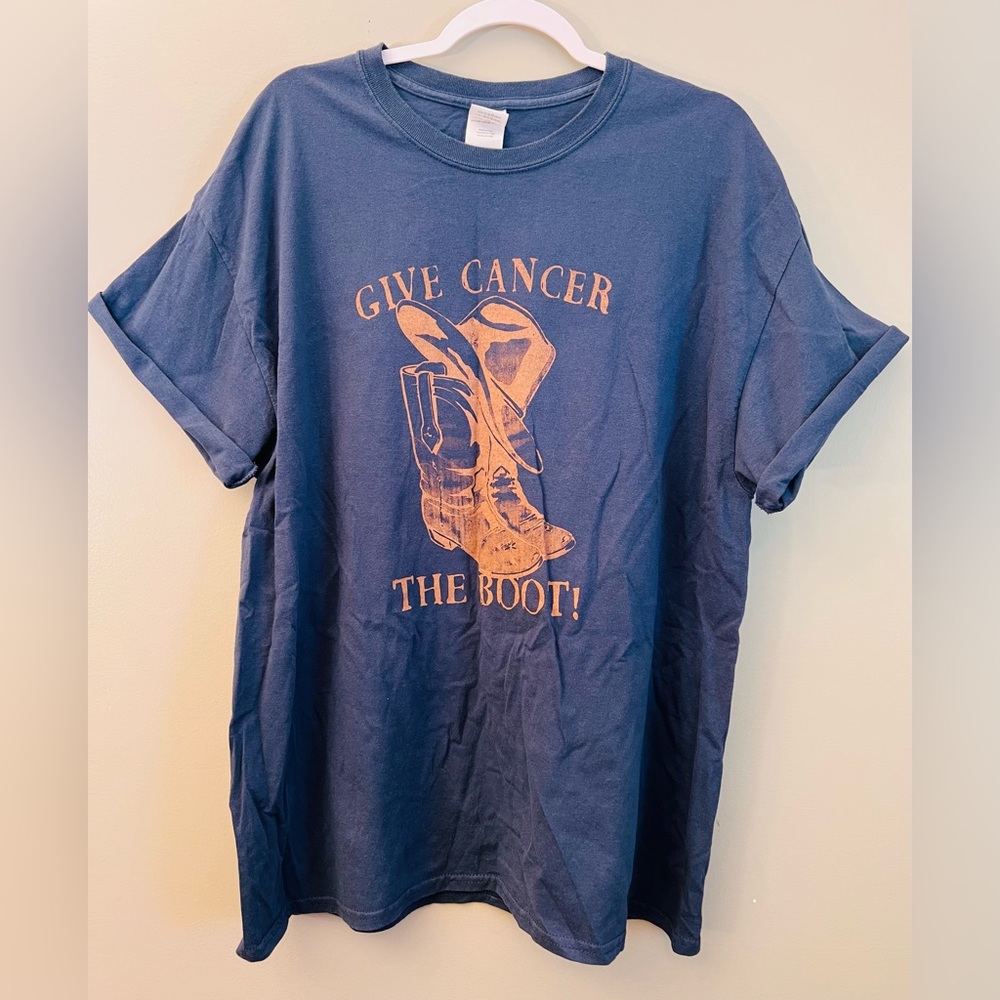 *** Gildan’s Cowgirl T-Shirt